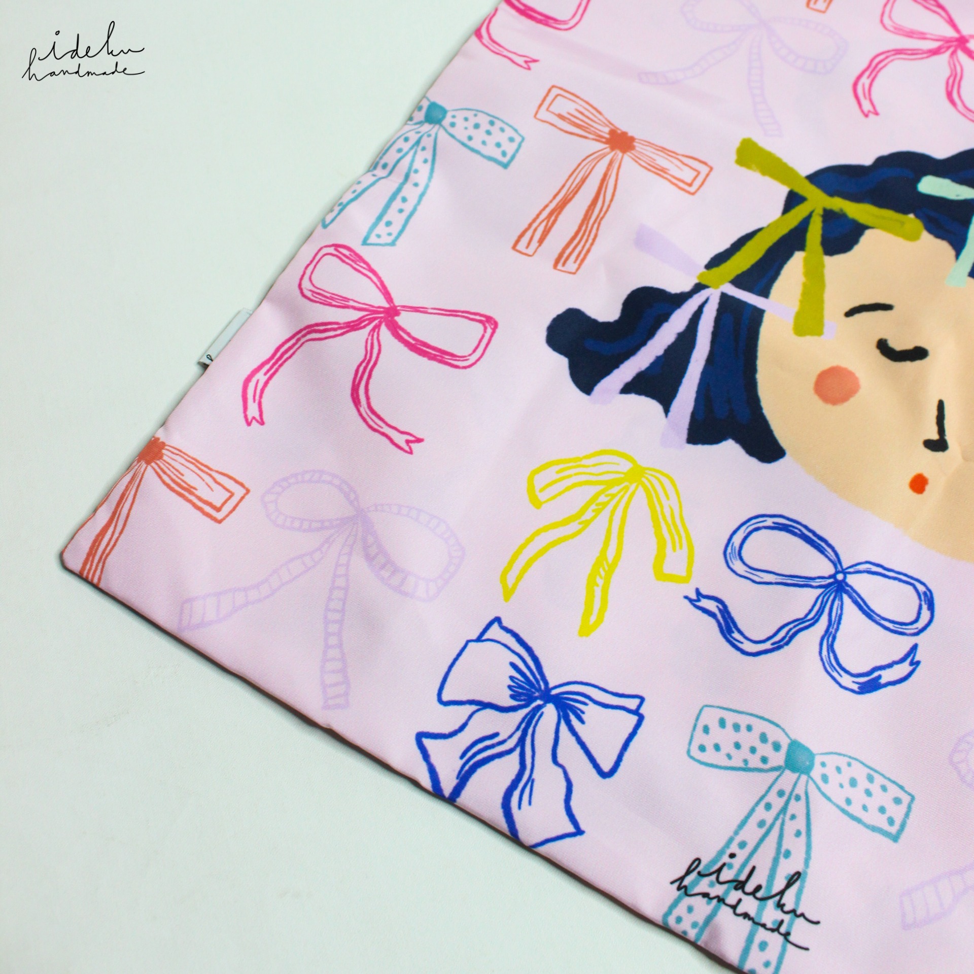 Pubi Coquette Shopping Bag