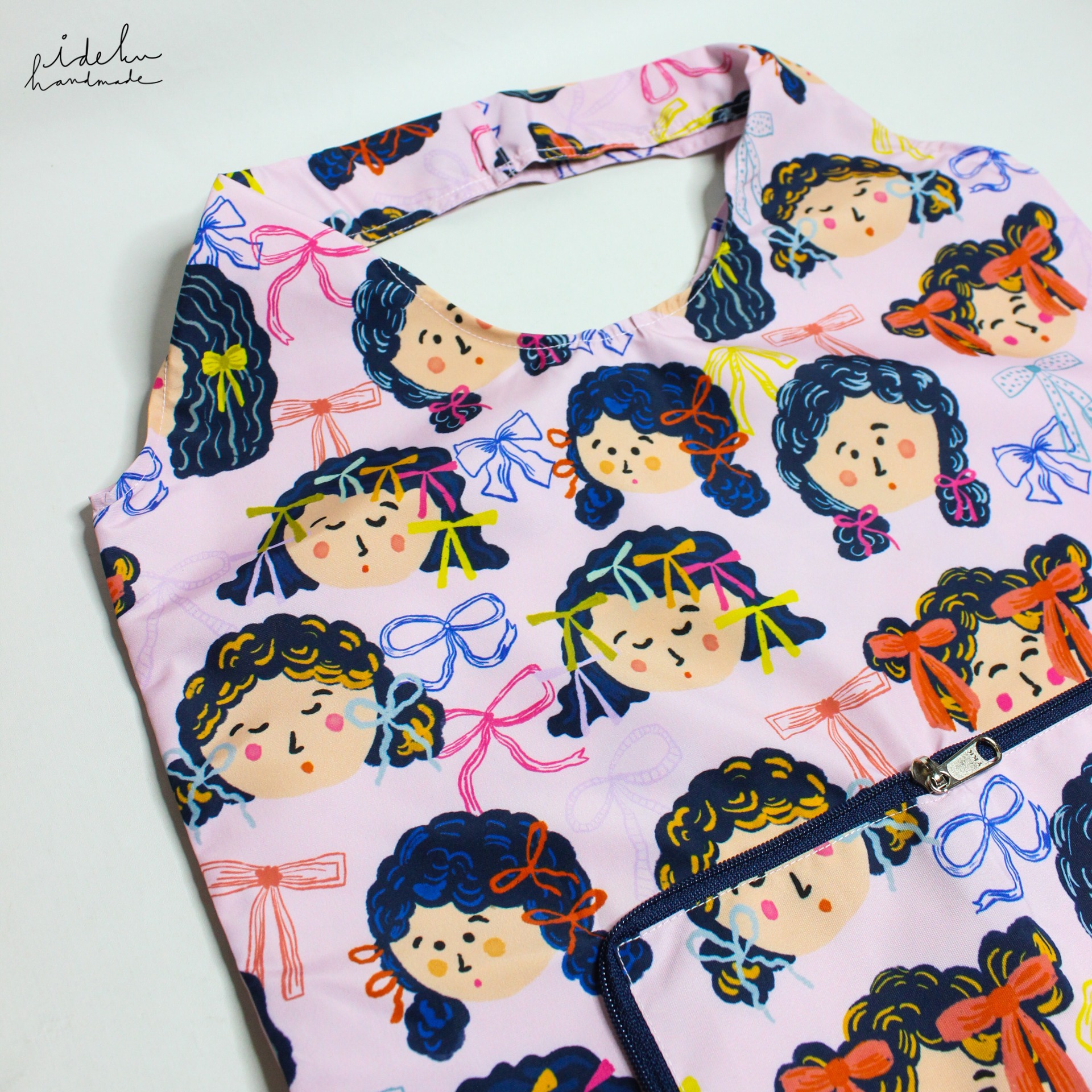 Pubi Coquette Shopping Bag