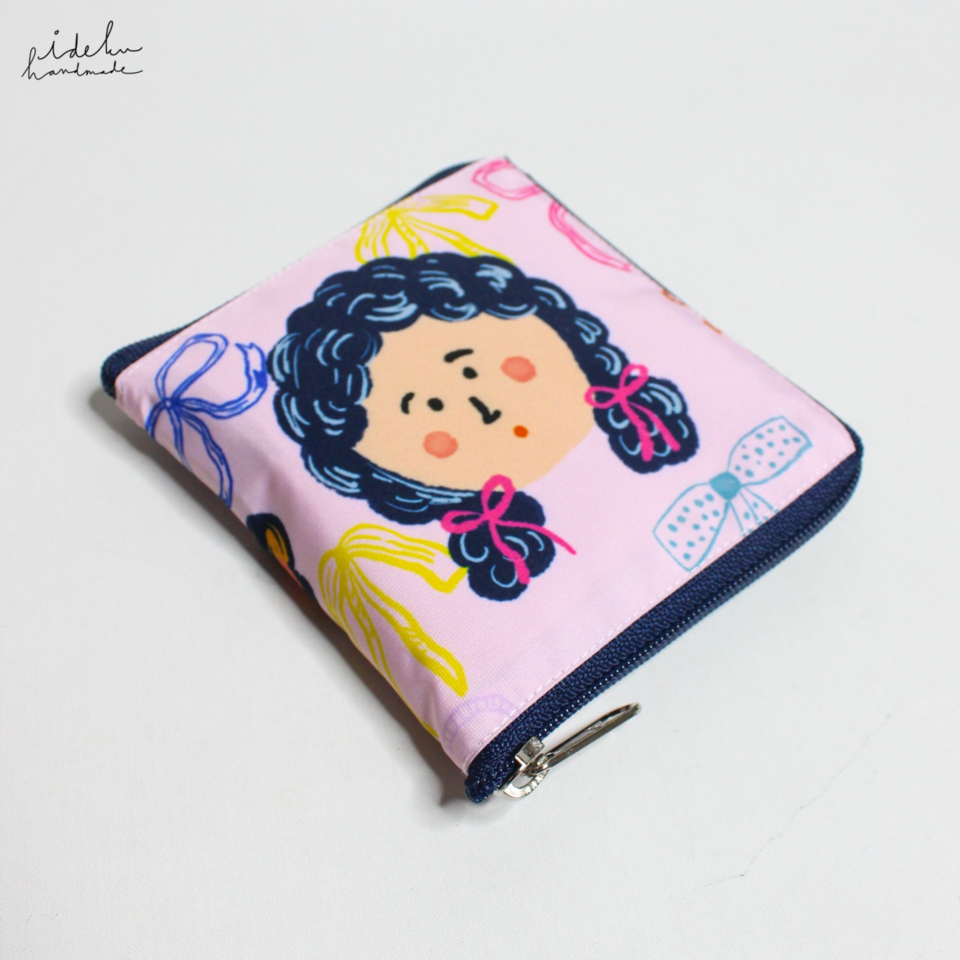 Pubi Coquette Shopping Bag