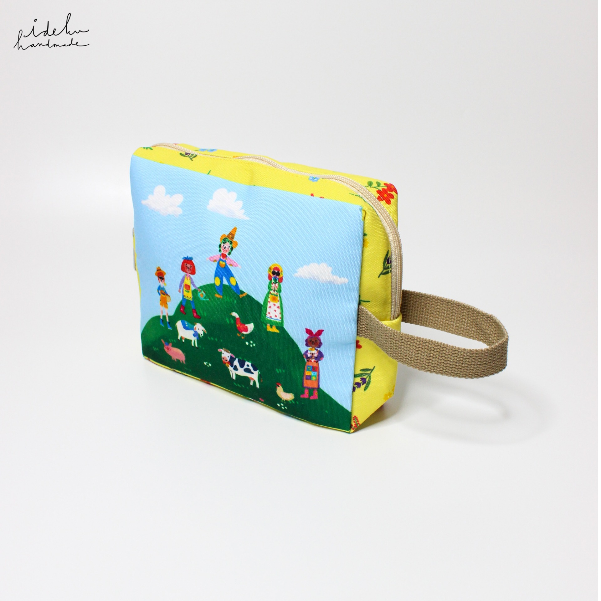 Faces Farm Square Pouch