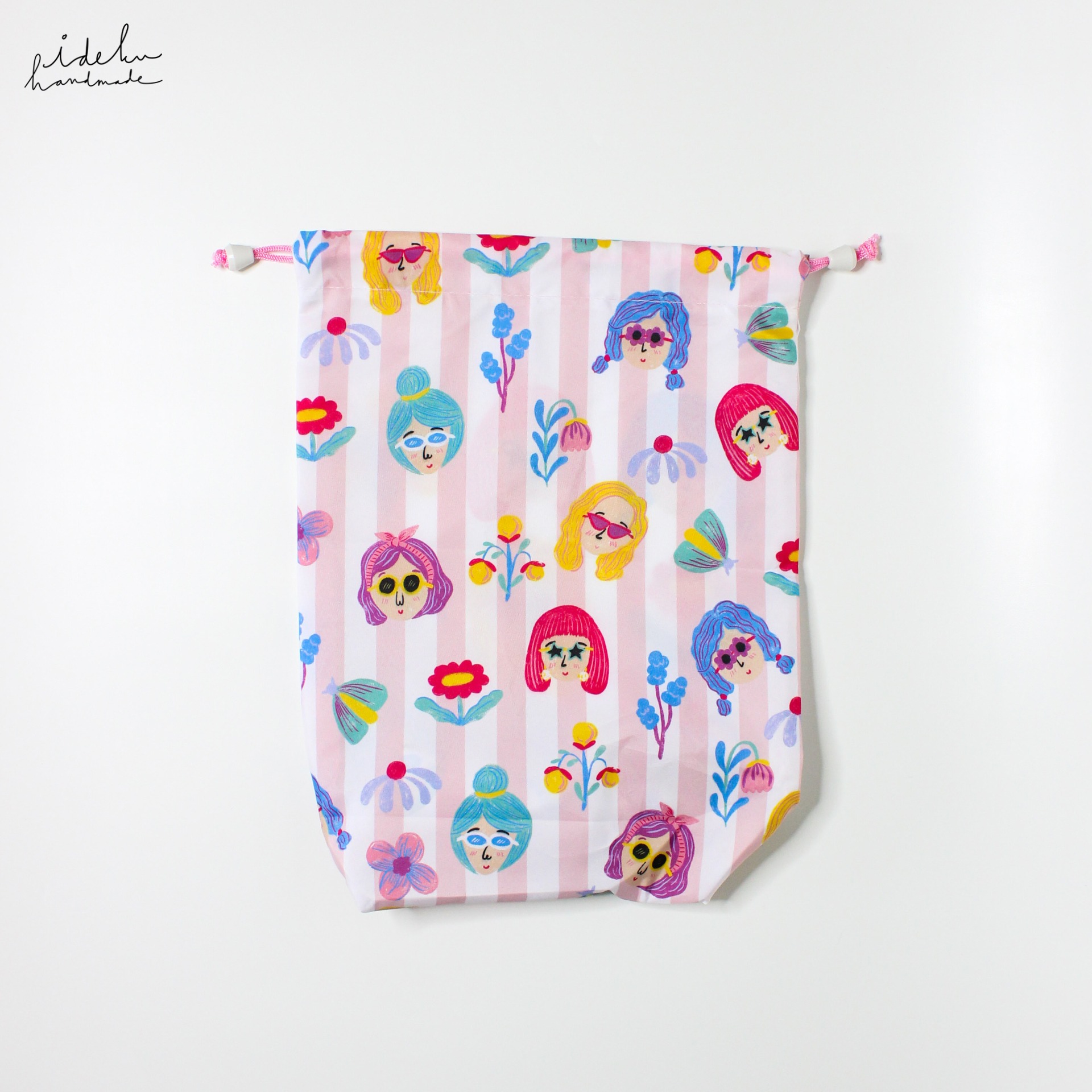 Amore Wetzy Pouch