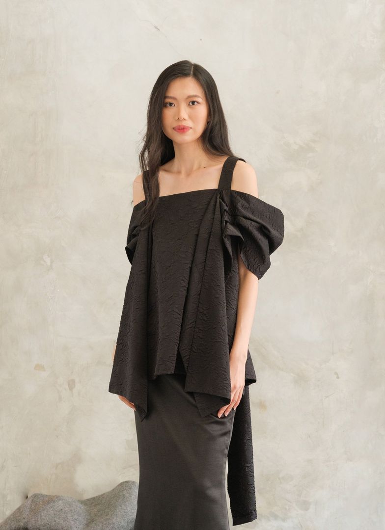 Orca Jacquard Top in Black