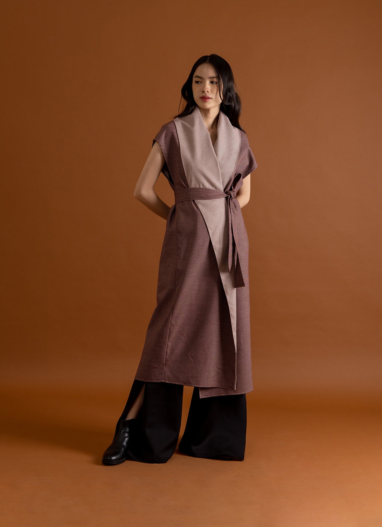 Kala Outer in Maroon