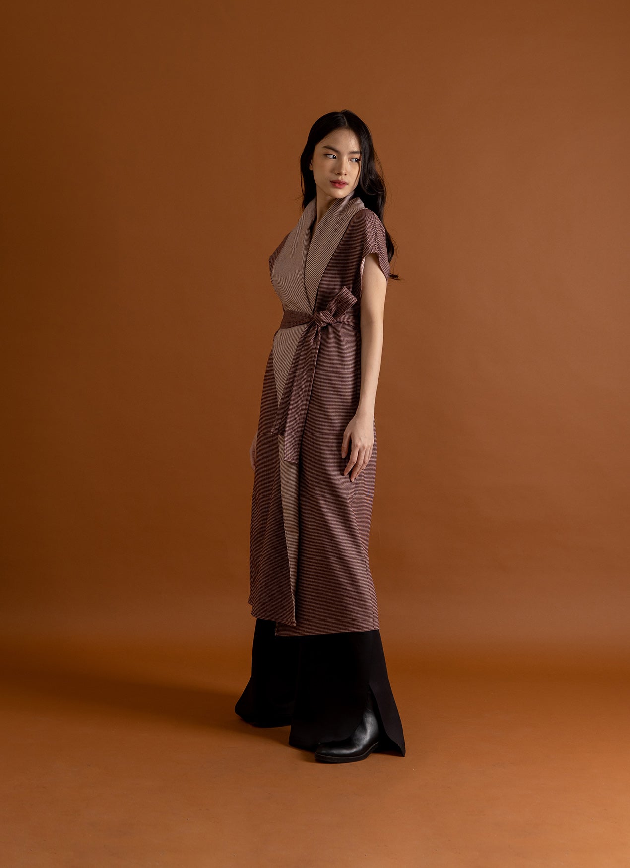 Kala Outer in Maroon