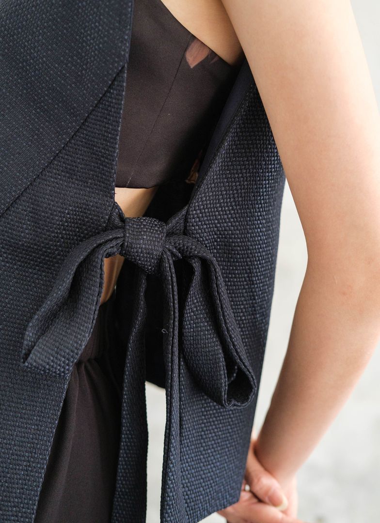 Croix Vest in Navy Blue