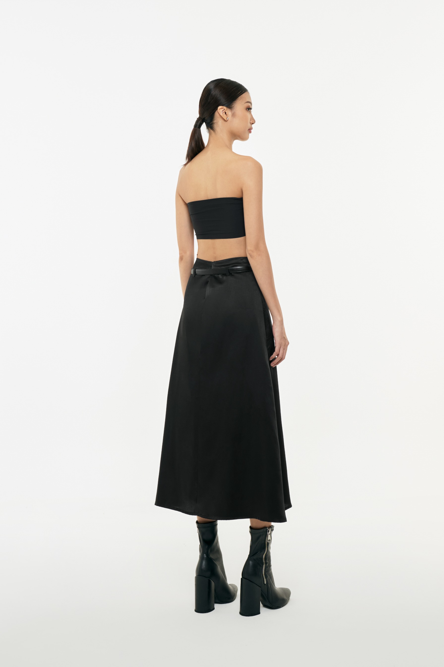 Noir Skirt