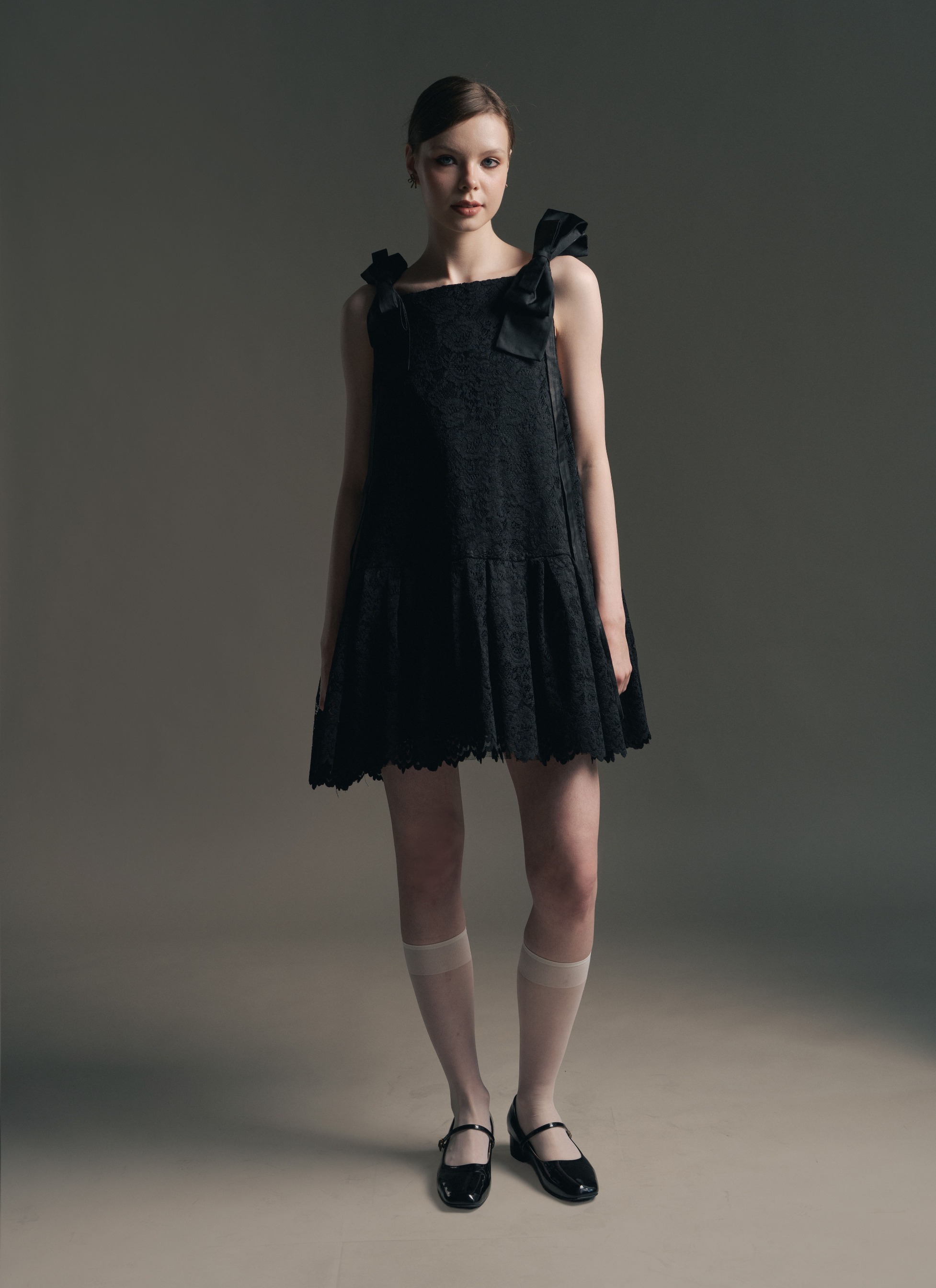 Anne Lace Dress in Black