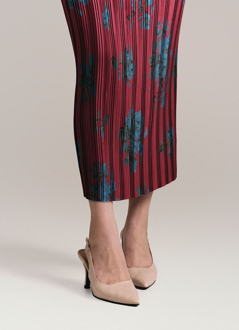 Rola Skirt in Red