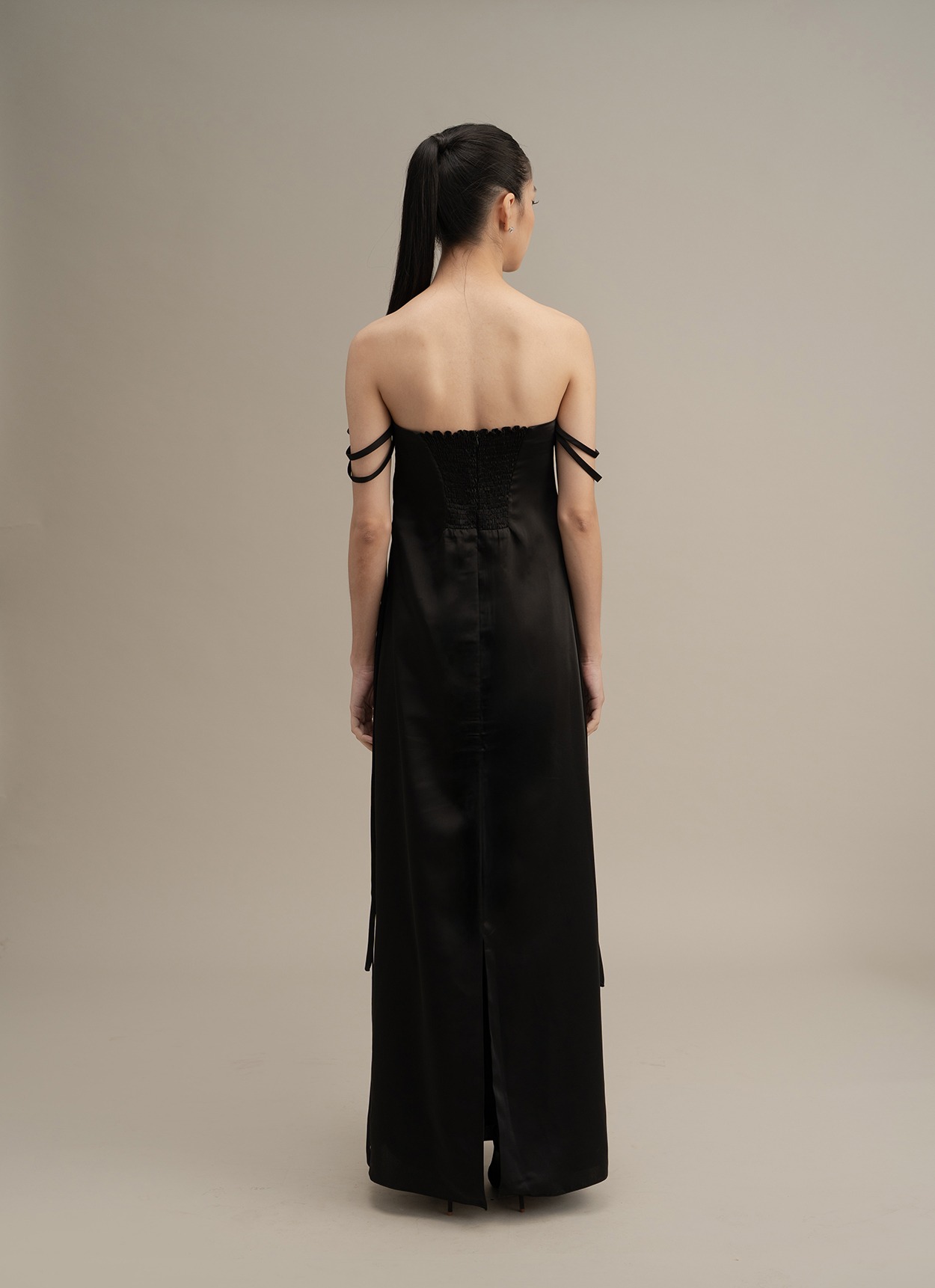 Jannik Dress in Black