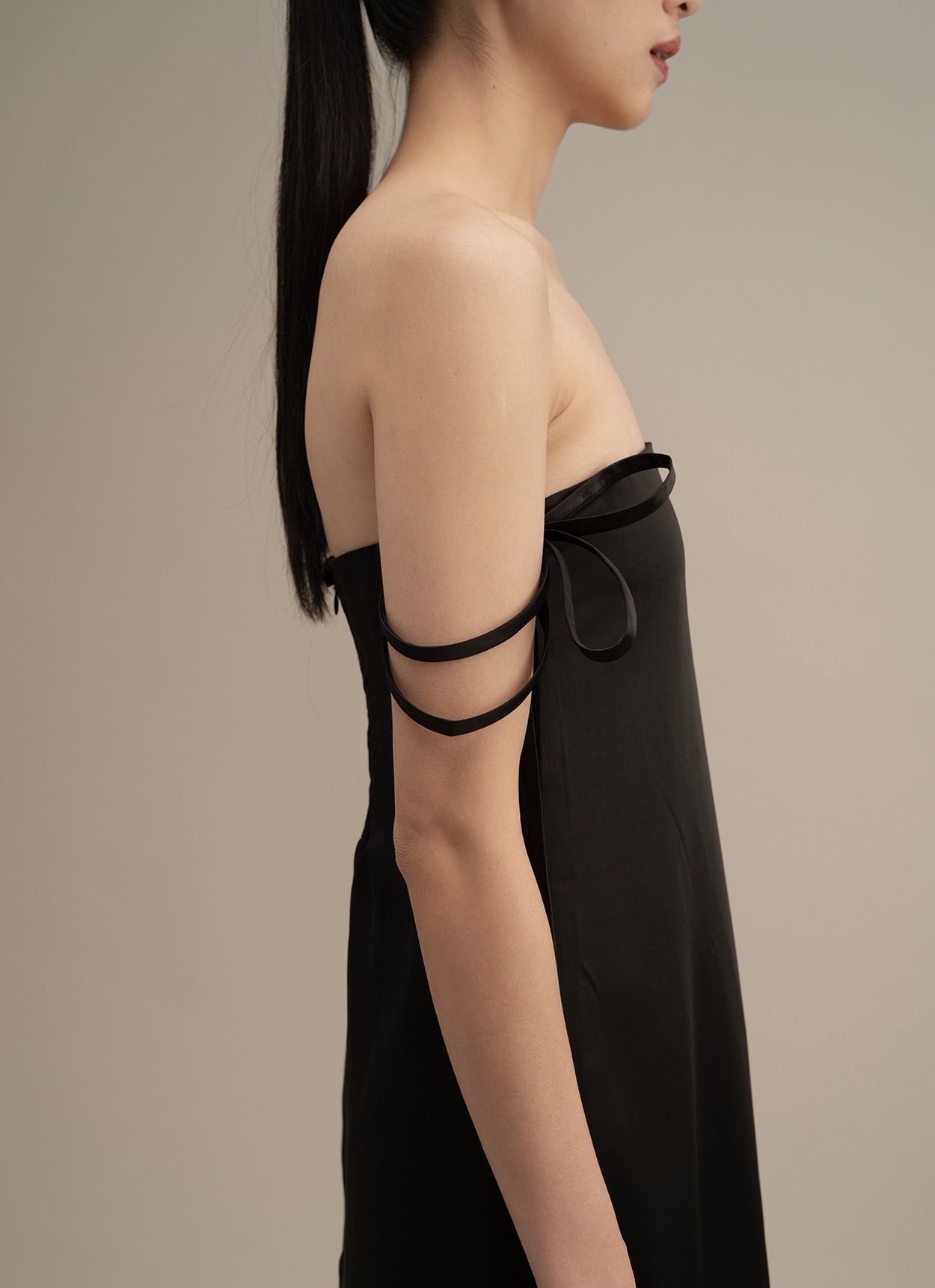 Jannik Dress in Black