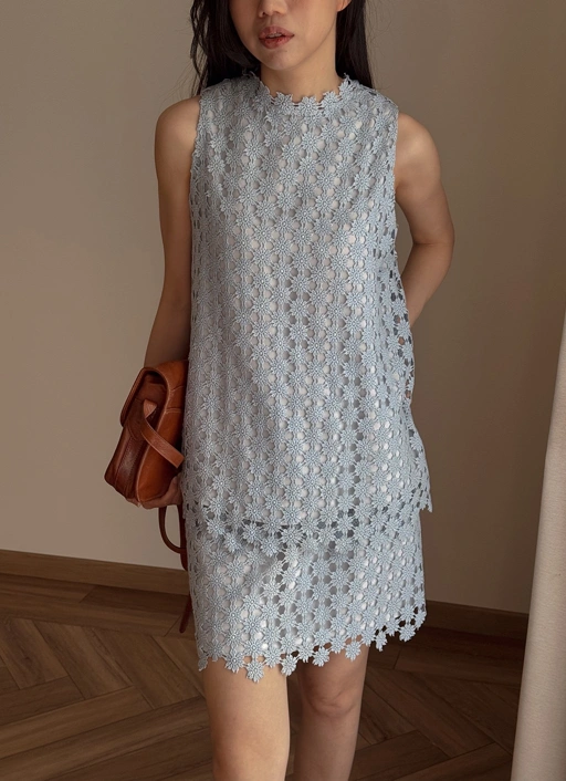 Como Lace Top