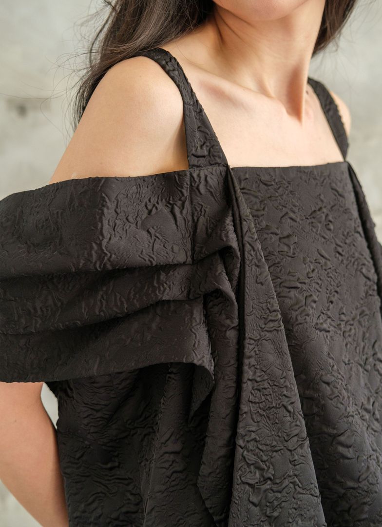 Orca Jacquard Top in Black