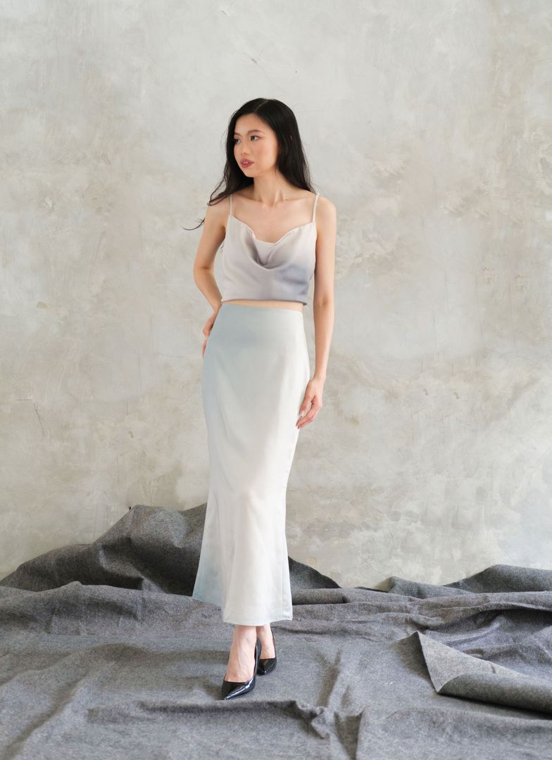Arla Sateen Skirt in Blue