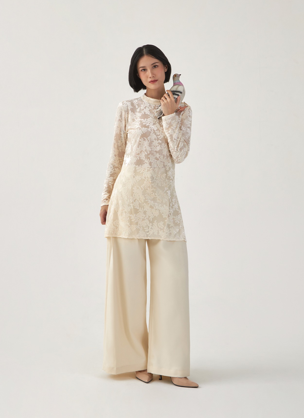 Leura Lace Top in Ivory