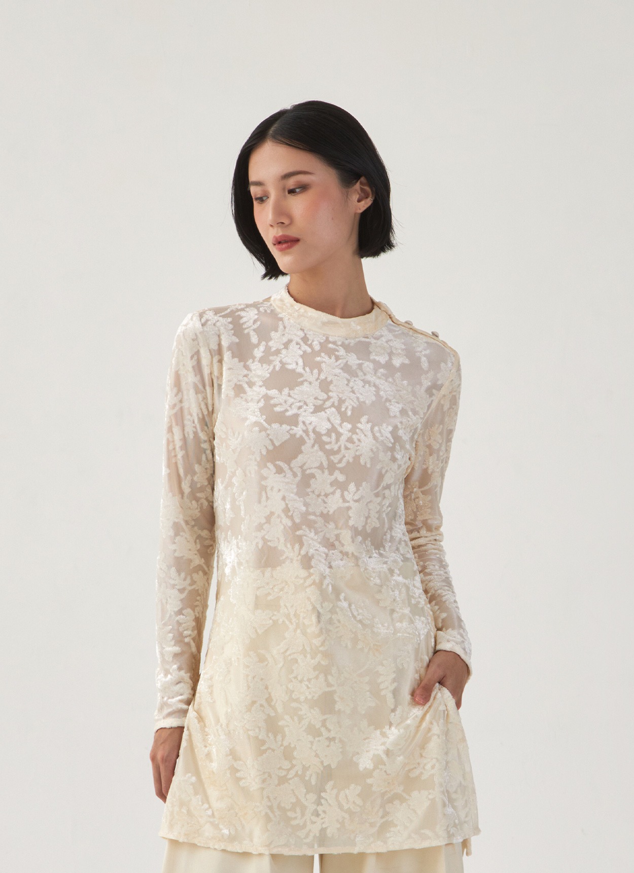 Leura Lace Top in Ivory