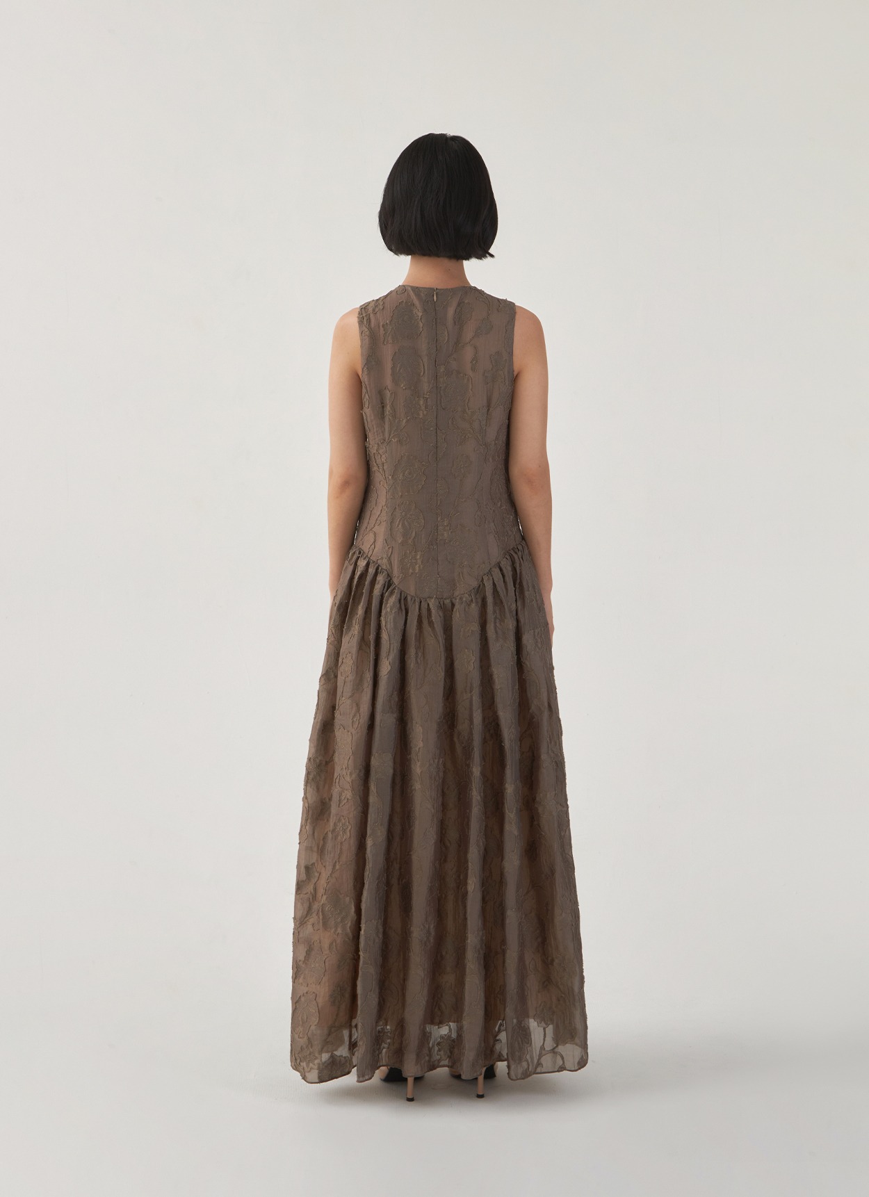 Cheval Dress in Taupe