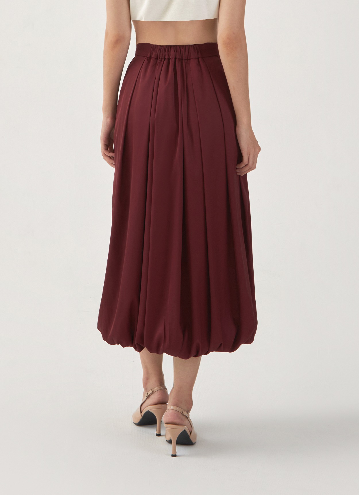 Puff Sateen Baloon Skirt in Maroon