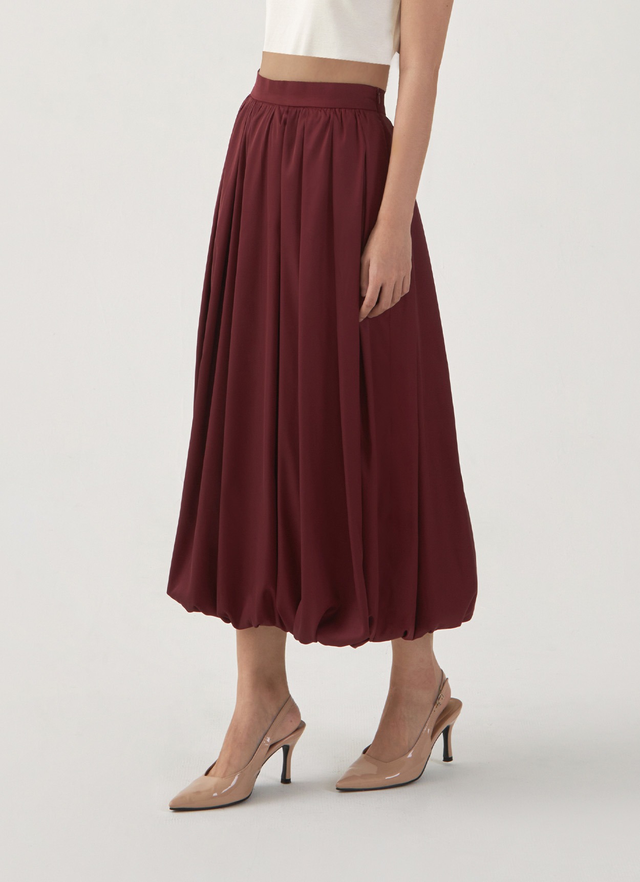 Puff Sateen Baloon Skirt in Maroon