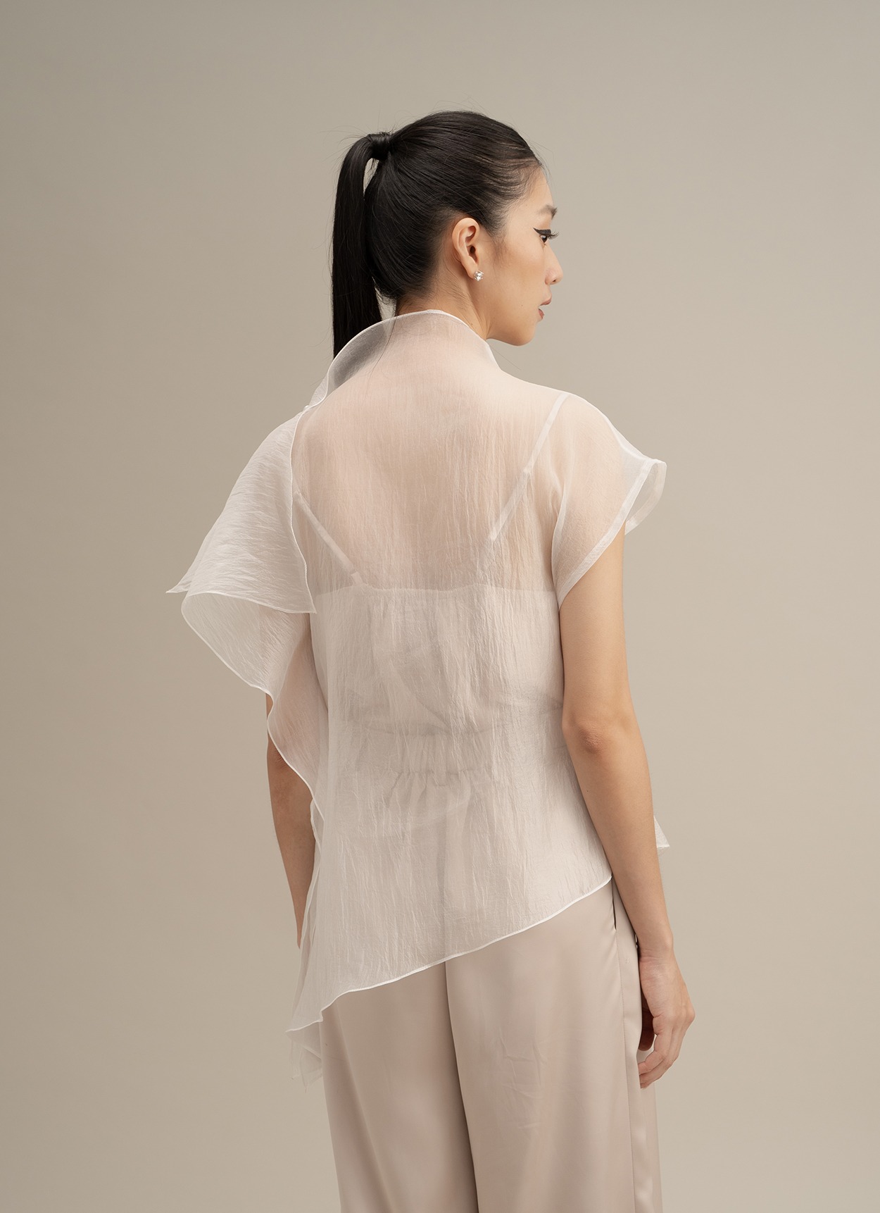 Nova Asymmetrical Top