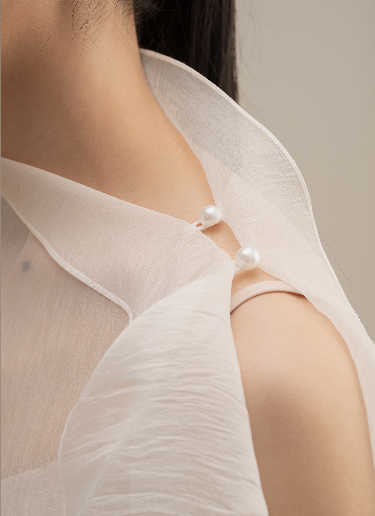 Nova Asymmetrical Top