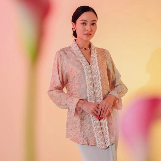 Image of Kartinis - Ranjani - Kebaya Kutubaru Batik Viscose Modern Set Atasan Wanita