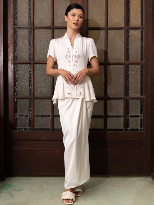 Image of SHANTI BAMBOO KEBAYA MODERN