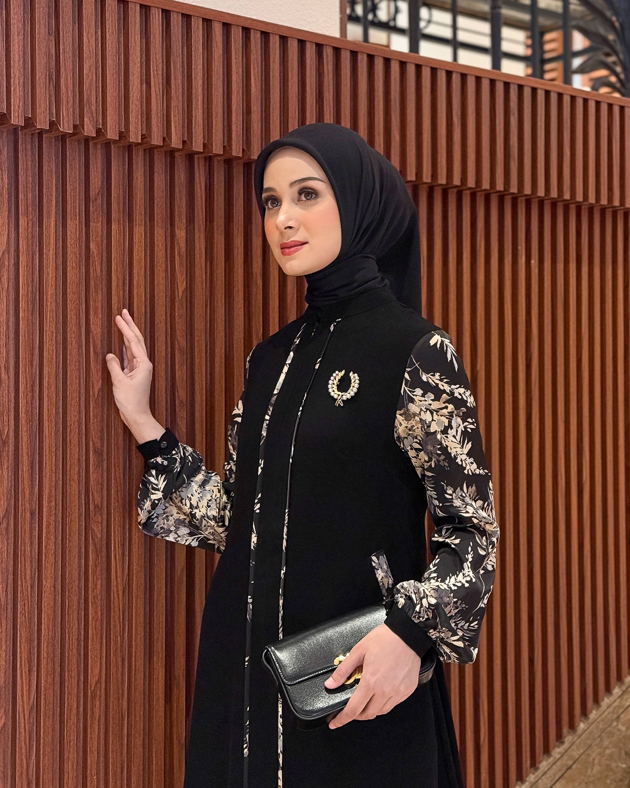 Aina Dress (Royal Garden)
