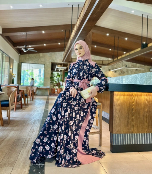 Image of Yoryuw Dress (Midnight Peony)