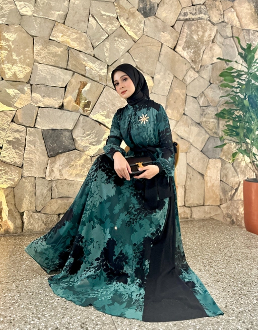 Image of Yoryuw Dress (Forest Bloom)