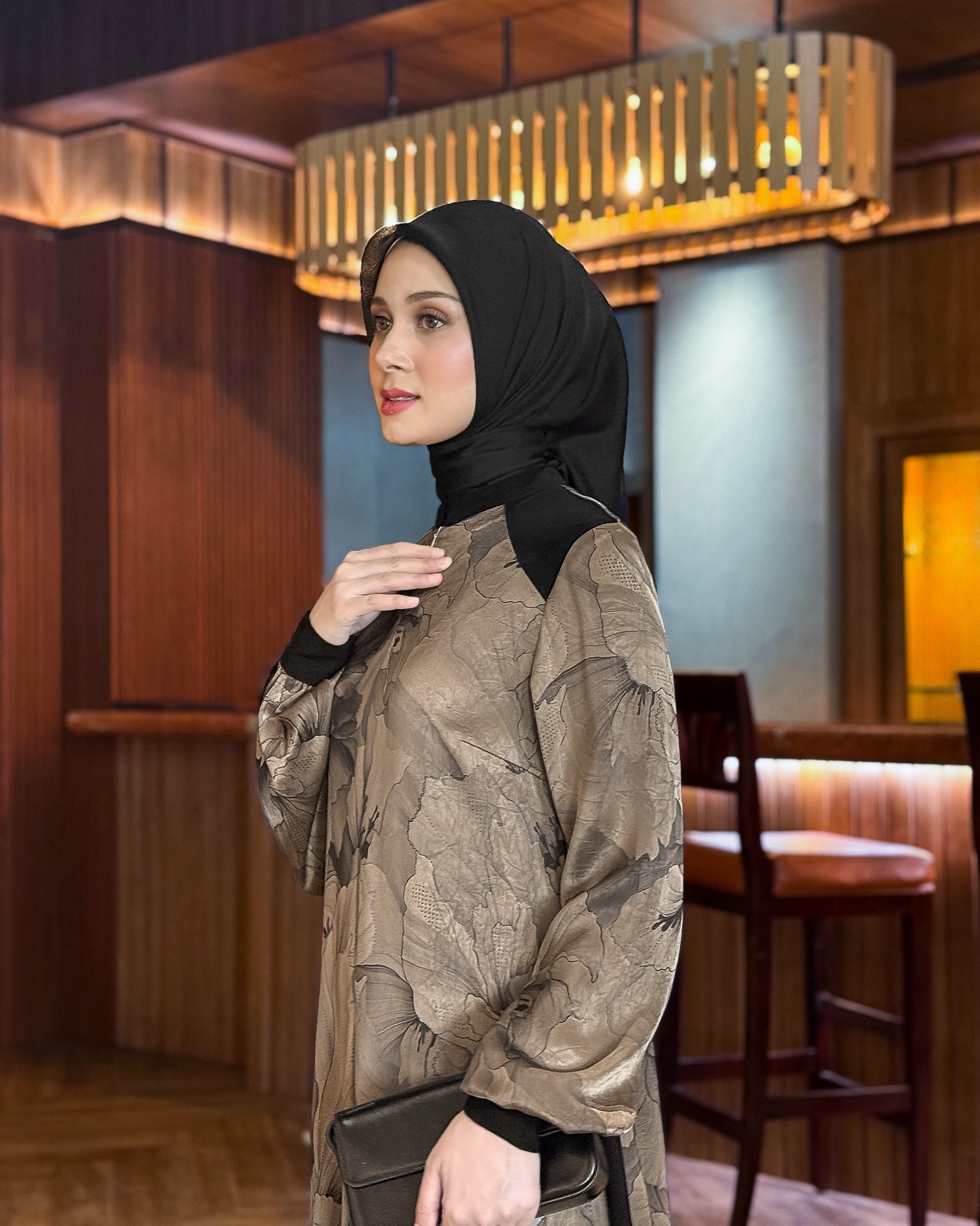 Black Royale Dress (Mushroom Taupe)