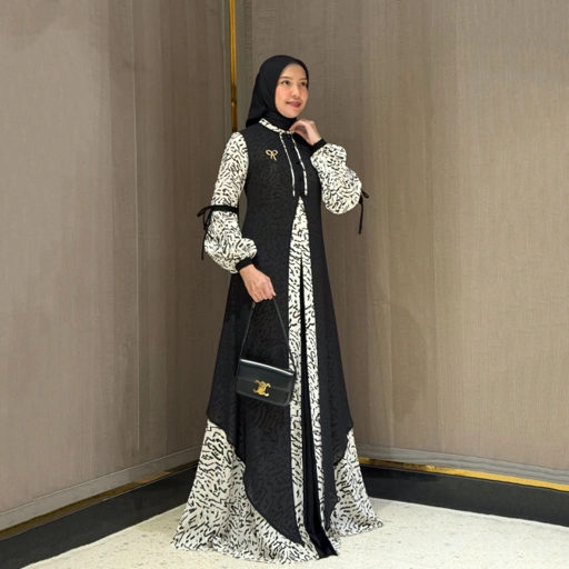 Image of Bior Dress (Black And White)