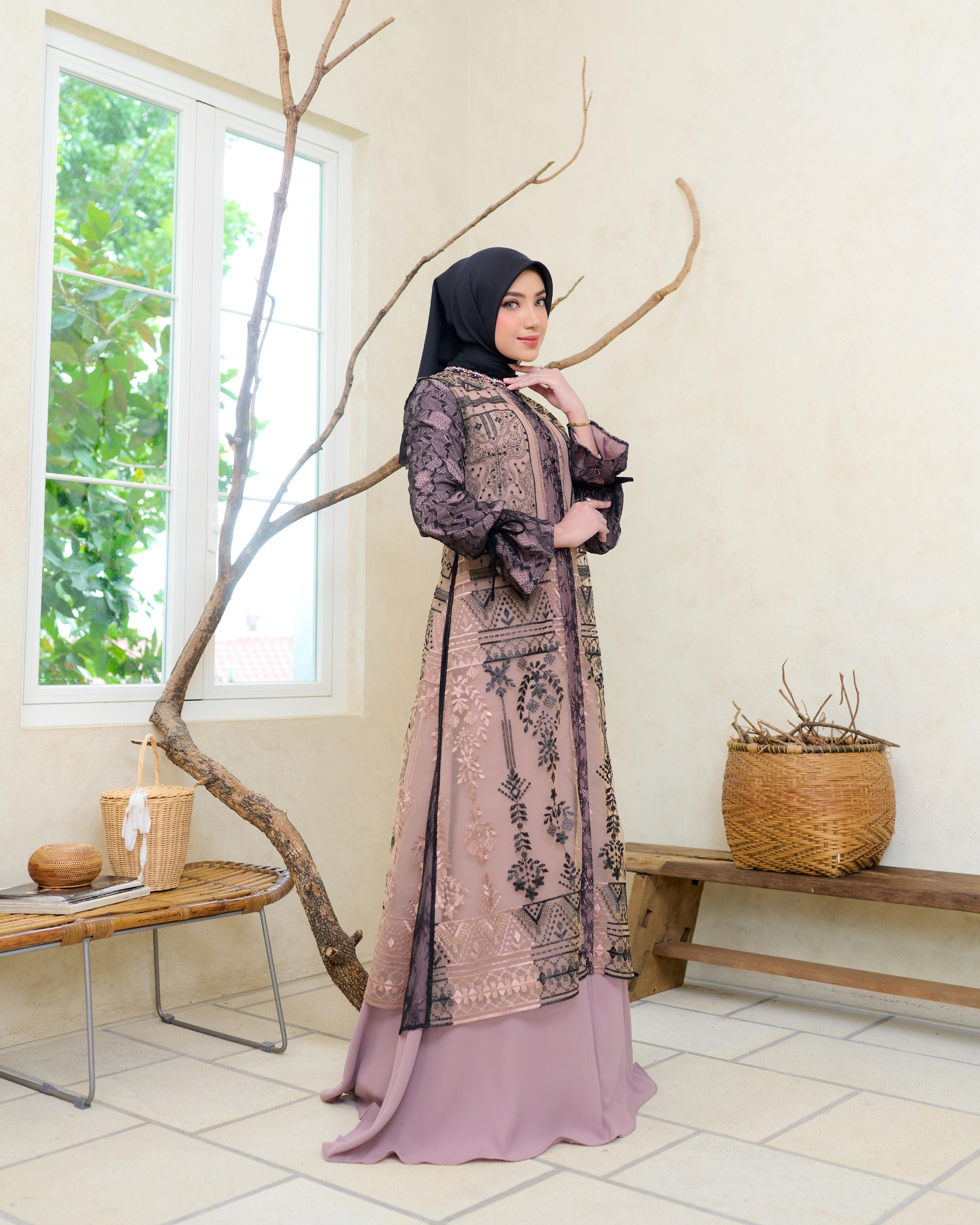 Masha Dress (Cream)