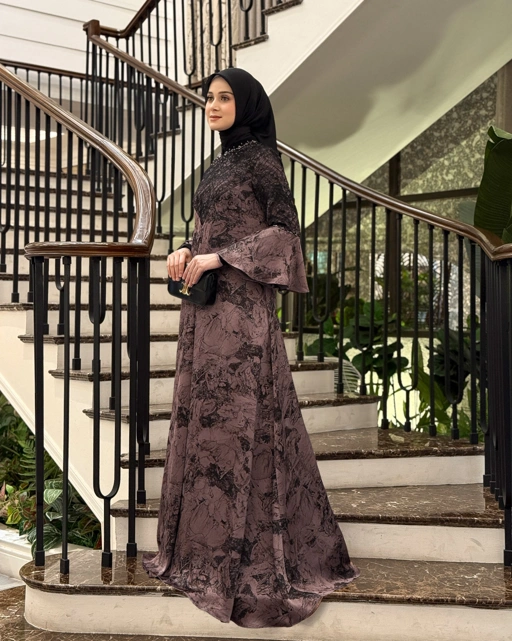 Image of Allisa Dress (Old Mauve Abstrak)