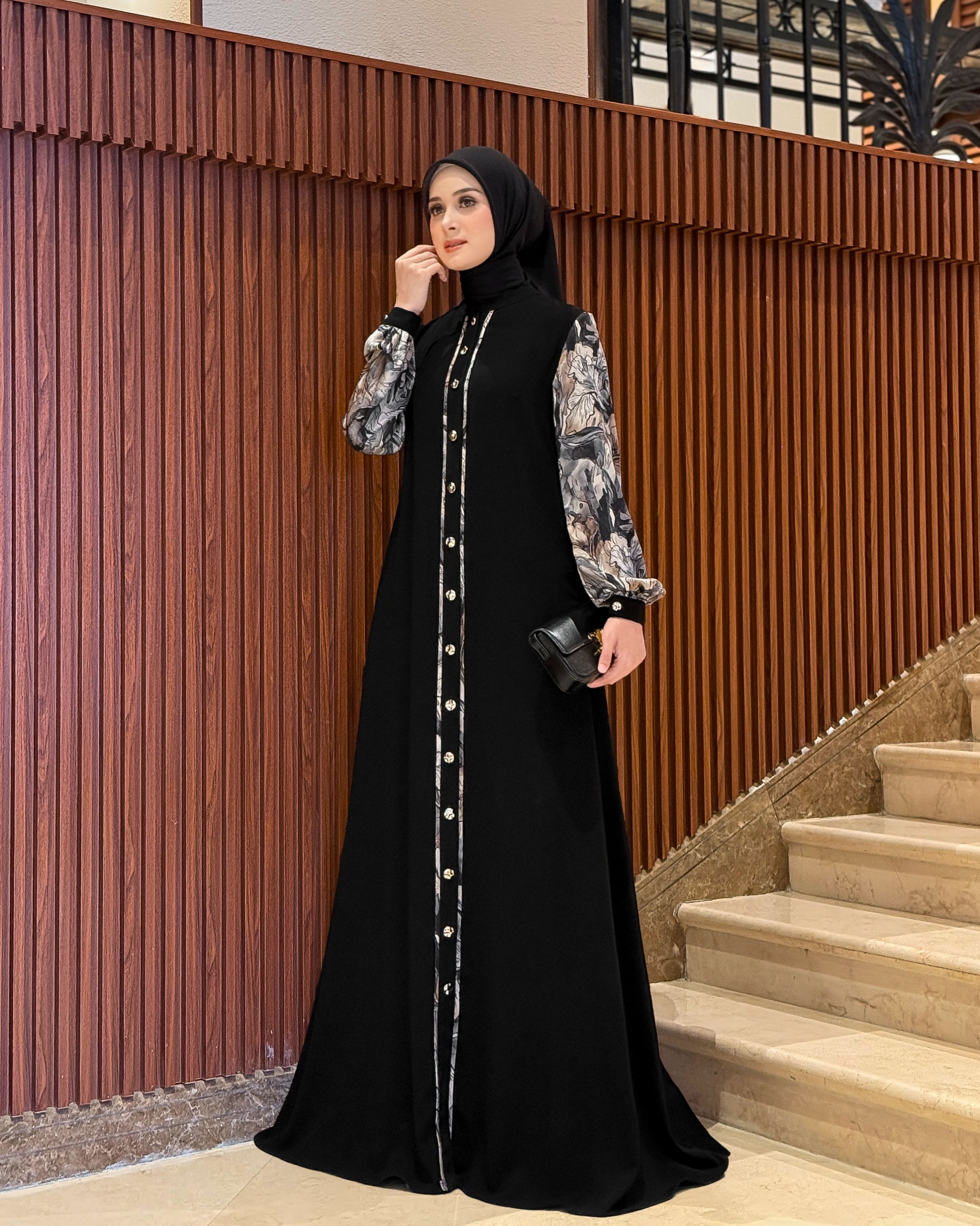 Aina Dress Black Velvet Series (Creamy Oat)