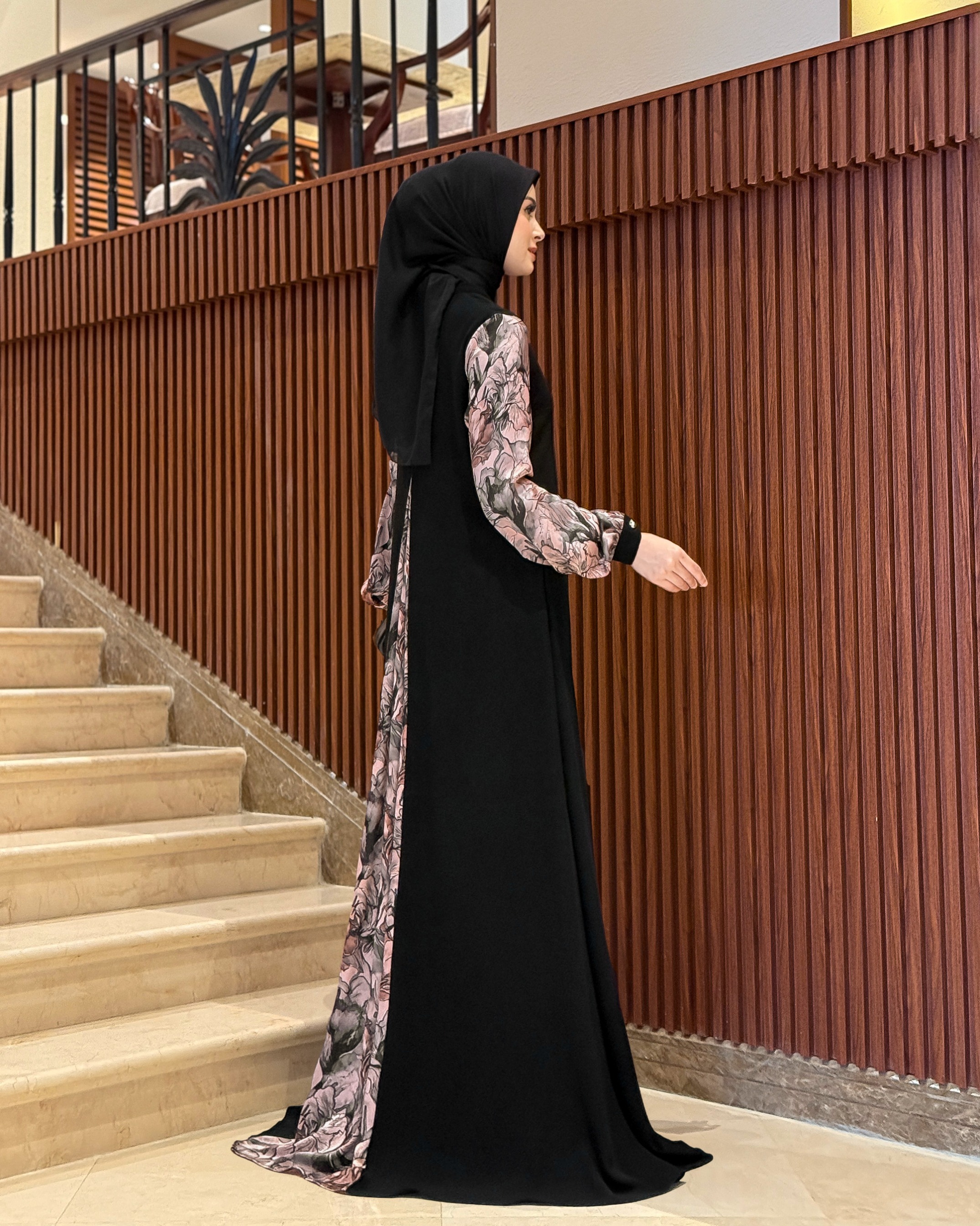 Aina Dress Black Velvet Series (Baby Pink)