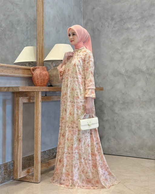 Lamisya Dress (Peach Coral)