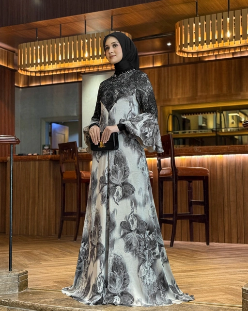 Image of Allisa Dress (Pearl)