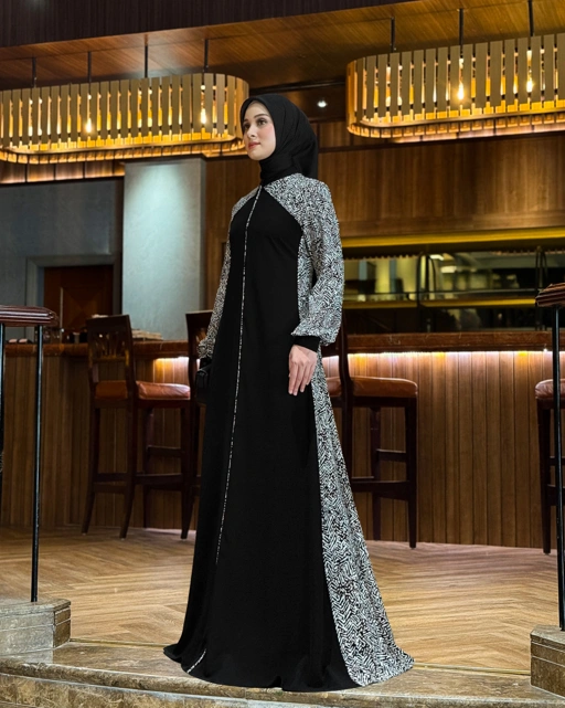 Image of Zahira Dress (Maze)