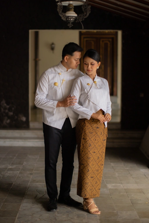 Image of Riskavebrie - Kebaya & Beskap Asmara Set Couple 