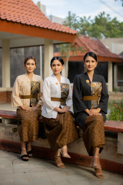 Image of Riskavebrie - Sayu Kenanga Kebaya