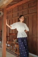 Riskavebrie - Kebaya & Blouse Legowo Raga (Putih)