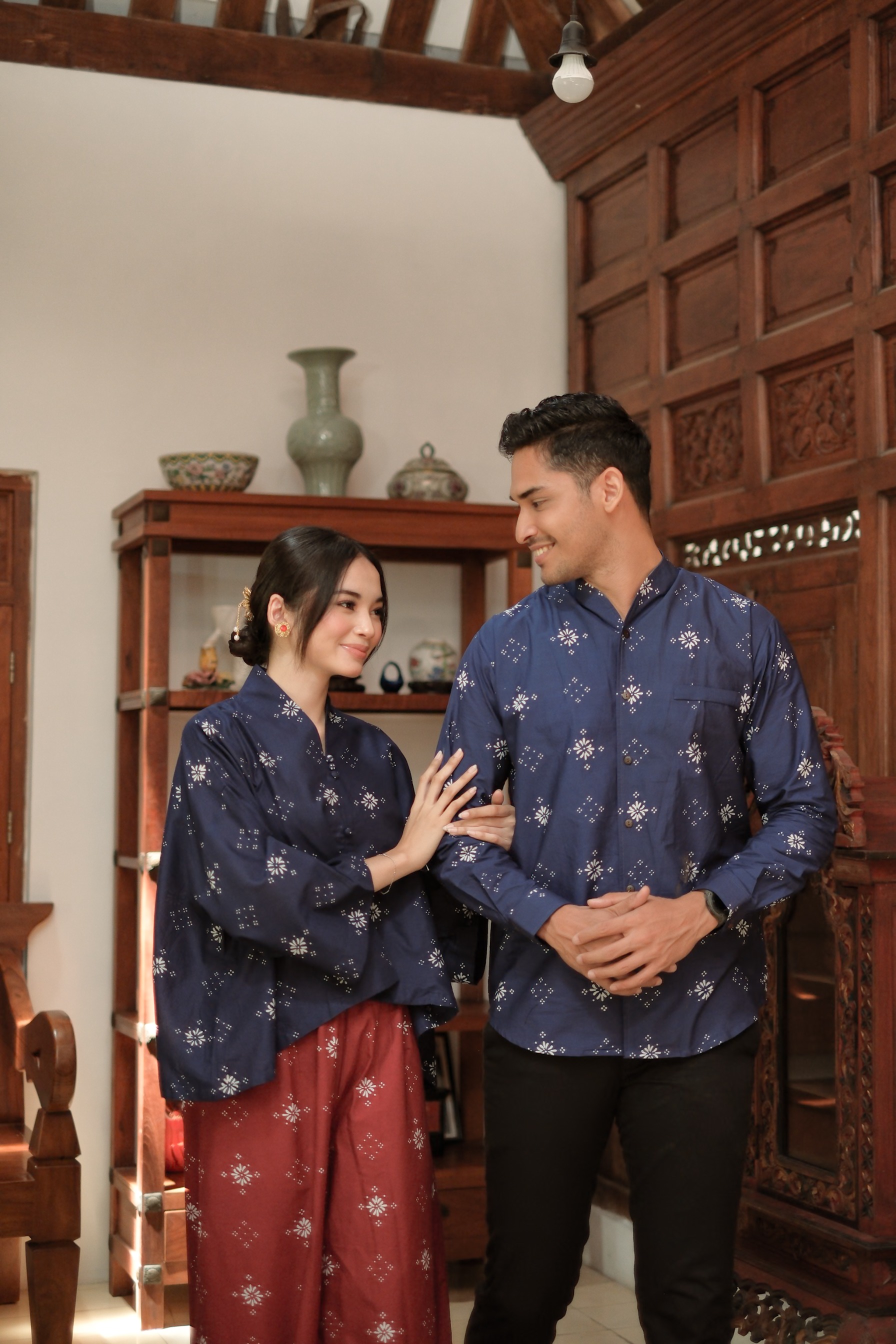 Riskavebrie - Legowo Djiwa Blouse & Kulot