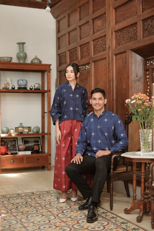 Image of Riskavebrie - Legowo Djiwa Blouse & Kulot