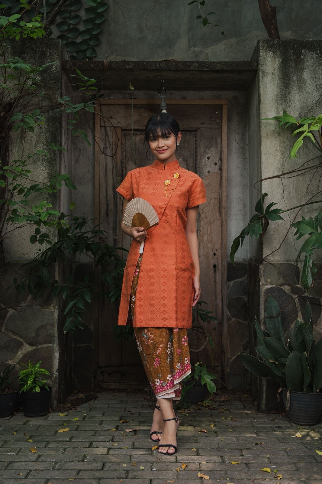 Riskavebrie - Kebaya Janggan Nirmala Cheerful