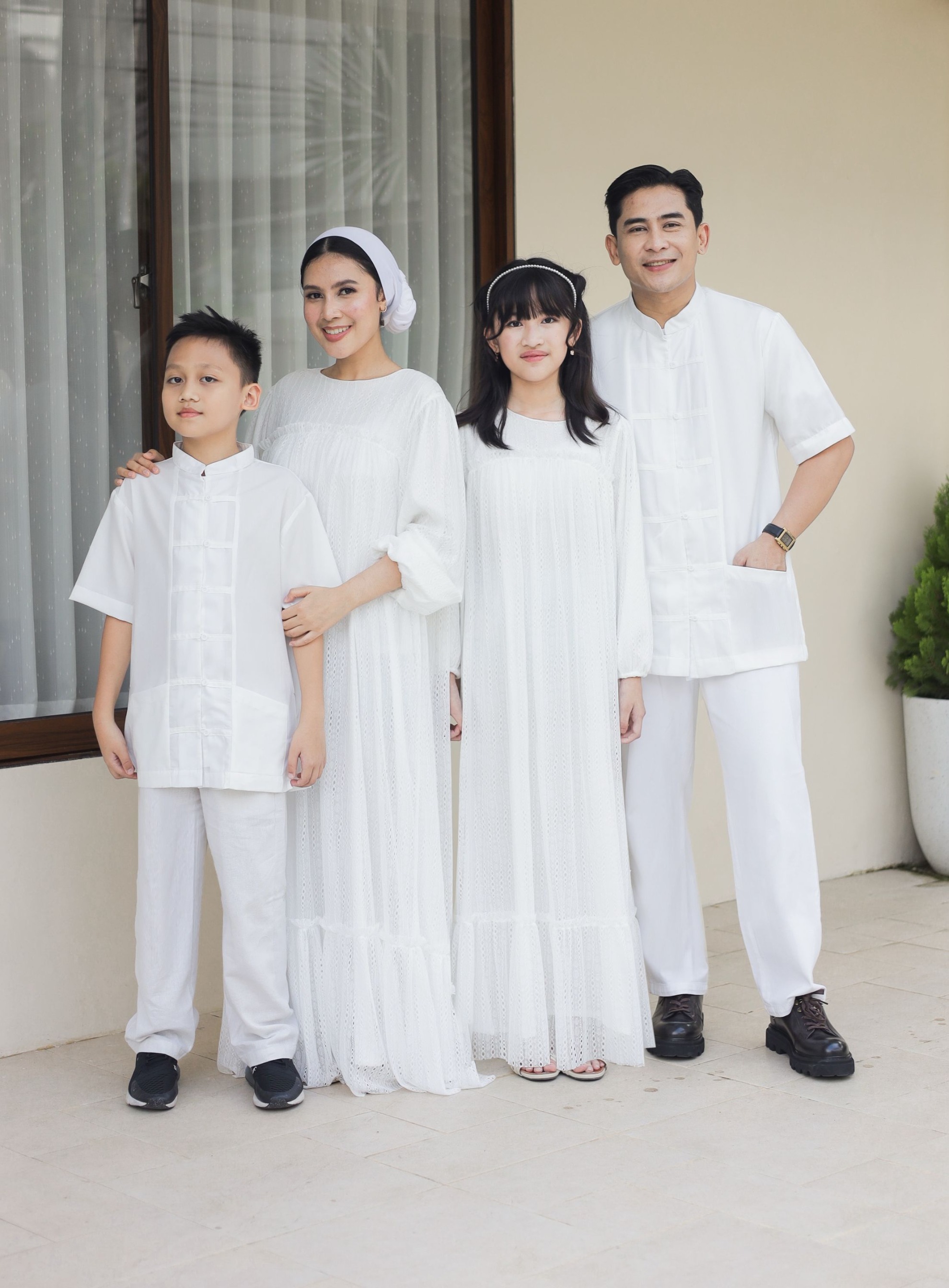 Sayyida Lace Dress & Saleem Kurta