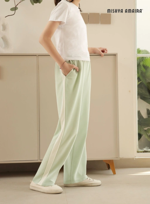 Image of Jesse Sweatpants Listed