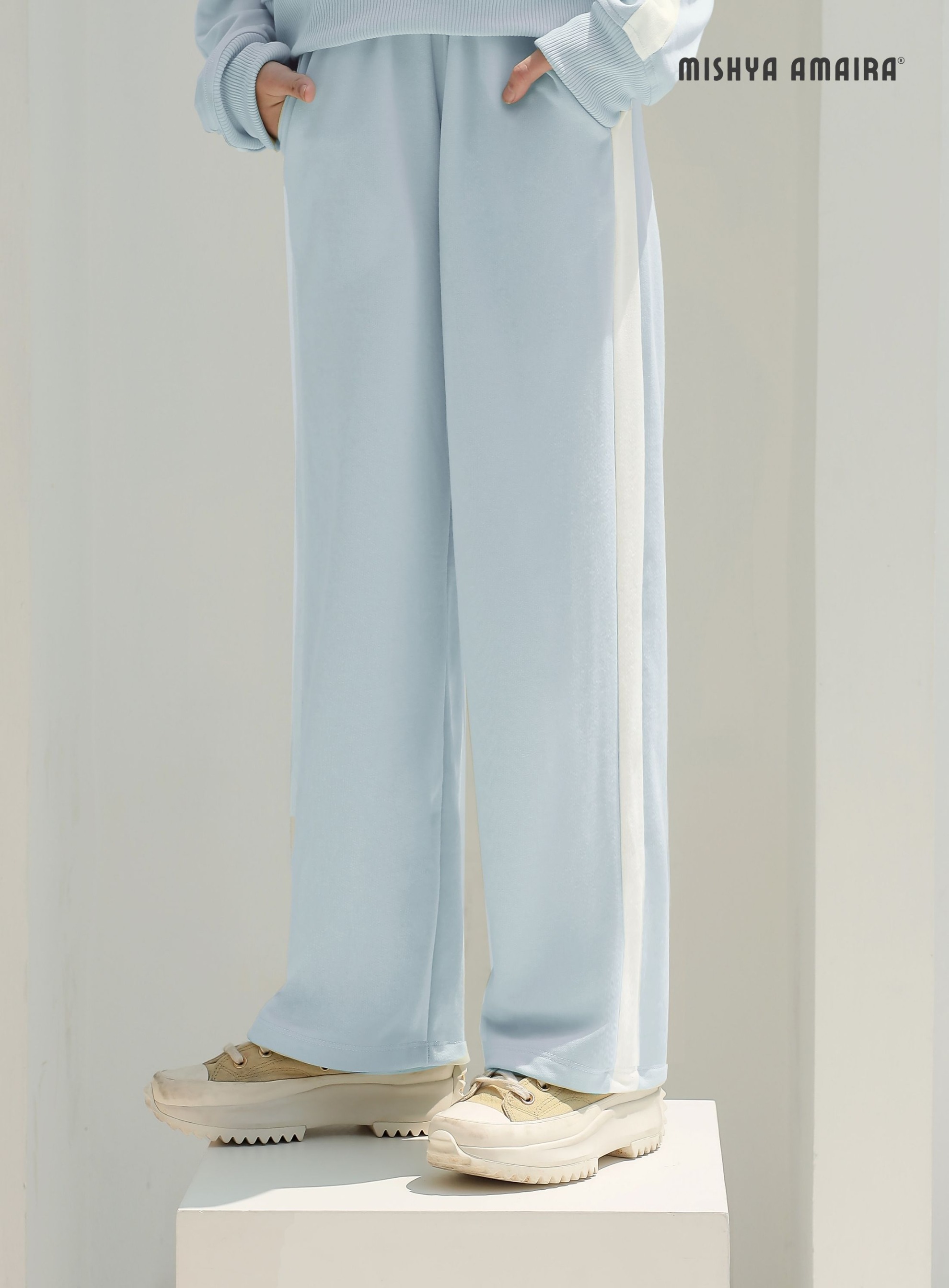 Jesse Sweatpants Listed