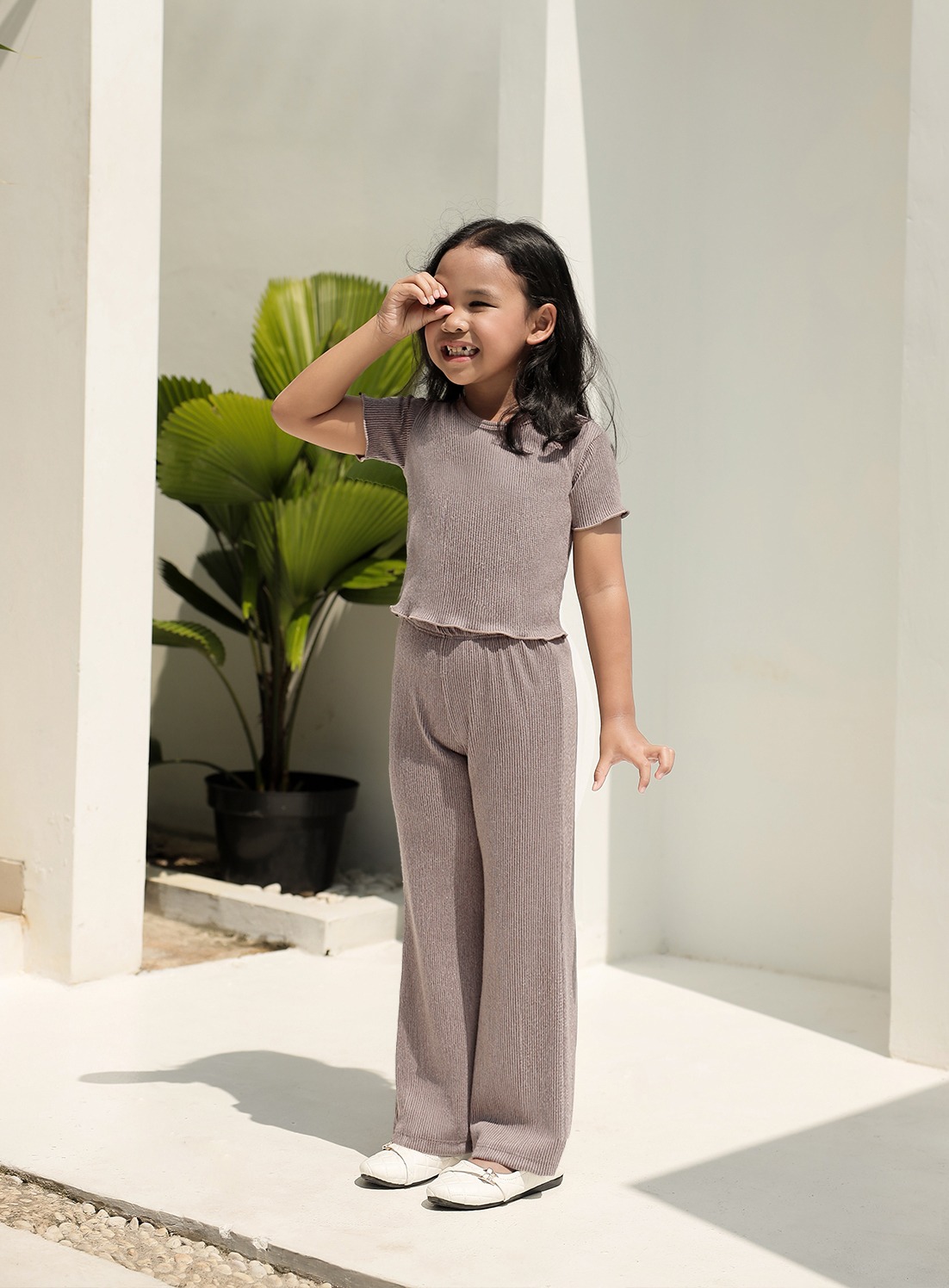 Sara Niana Set