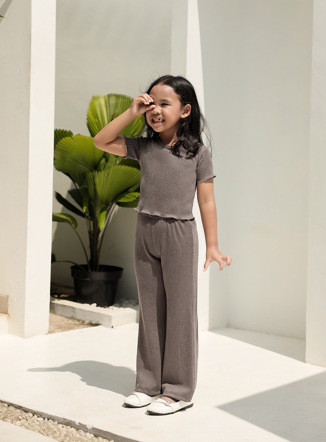 Sara Niana Set
