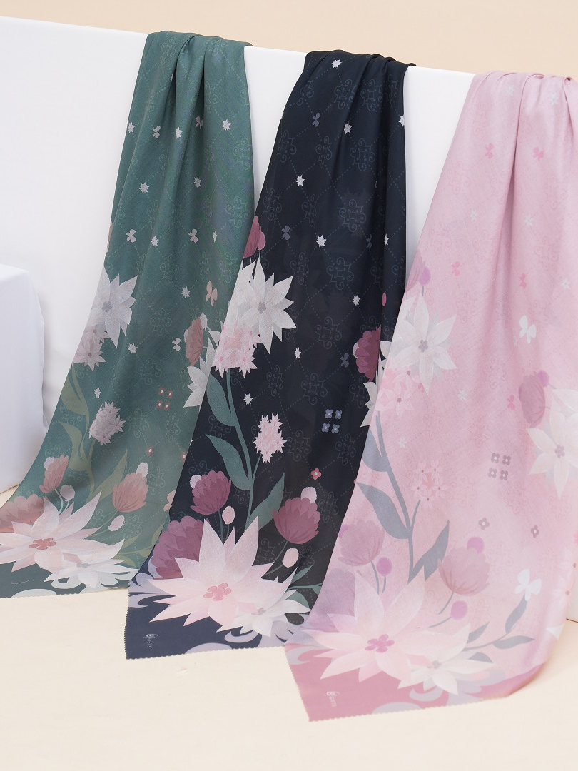 Kinara Signature Scarf